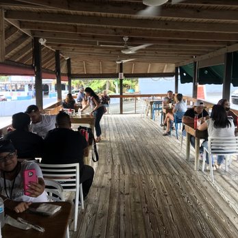 Mi Casita Seafood - El lugar de momento se empezó a llenar - Puerto Rican Near Me - Loíza, Puerto Rico