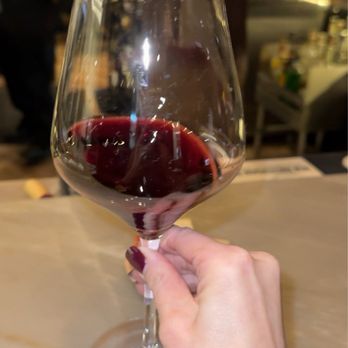 Liam's Den & Bubble Bar - Wine - Champagne Bars Near Me - Las Vegas, Nevada Liam's Den & Bubble Bar - Wine - Champagne Bars Near Me - Las Vegas, Nevada