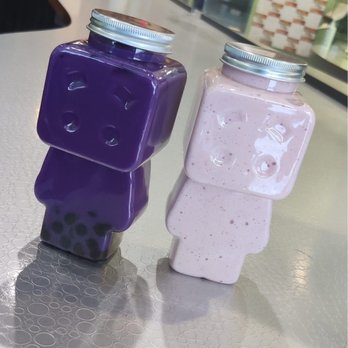SoYo Yogurt Shoppe - Ube smoothie and strawberries and cream smoothie - Ice Cream & Frozen Yogurt Near Me - Anchorage, Alaska