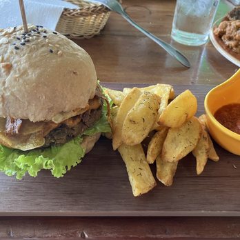 Shaka - Burger was soo amazing , fries are so fresh and hot - Vegetarian Near Me - Panglao, BOH Shaka - Burger was soo amazing , fries are so fresh and hot - Vegetarian Near Me - Panglao, BOH