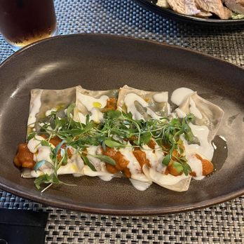Brickland | Restaurant & Bar - Ashak - New American Near Me - Sacramento, California