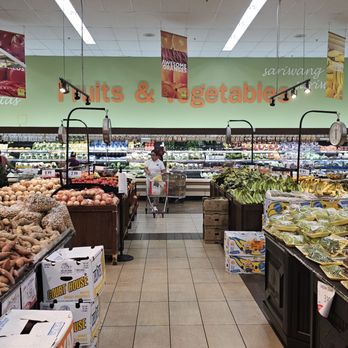 Seafood City Supermarket - 7-29-24. Different Departments - Seafood Markets Near Me - Milpitas, California