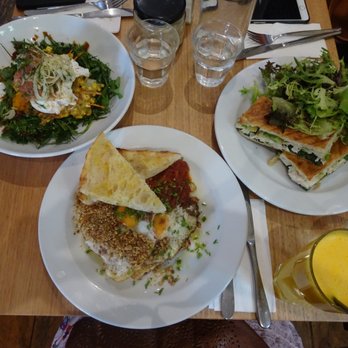 Red Door Cafe - Restaurants Near Me - Leura, NSW