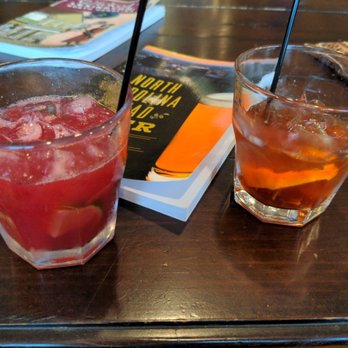 2nd & Main - Blackberry whiskey sour and old fashioned (smoked) - Beer Bar Near Me - Lexington, North Carolina