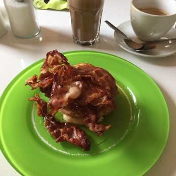 Kleinigkeit-Essen und Trinken - Breakfast & Brunch Near Me - Stuttgart, BW