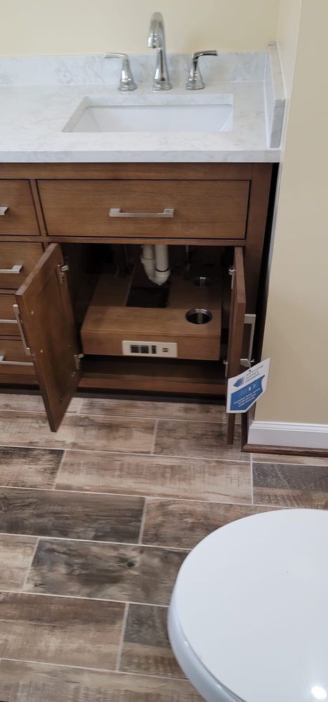 Slide of AMS Contractors