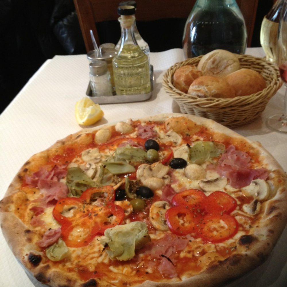 Casa Tino - the pizza tino! - Italian Near Me - Paris, 75
