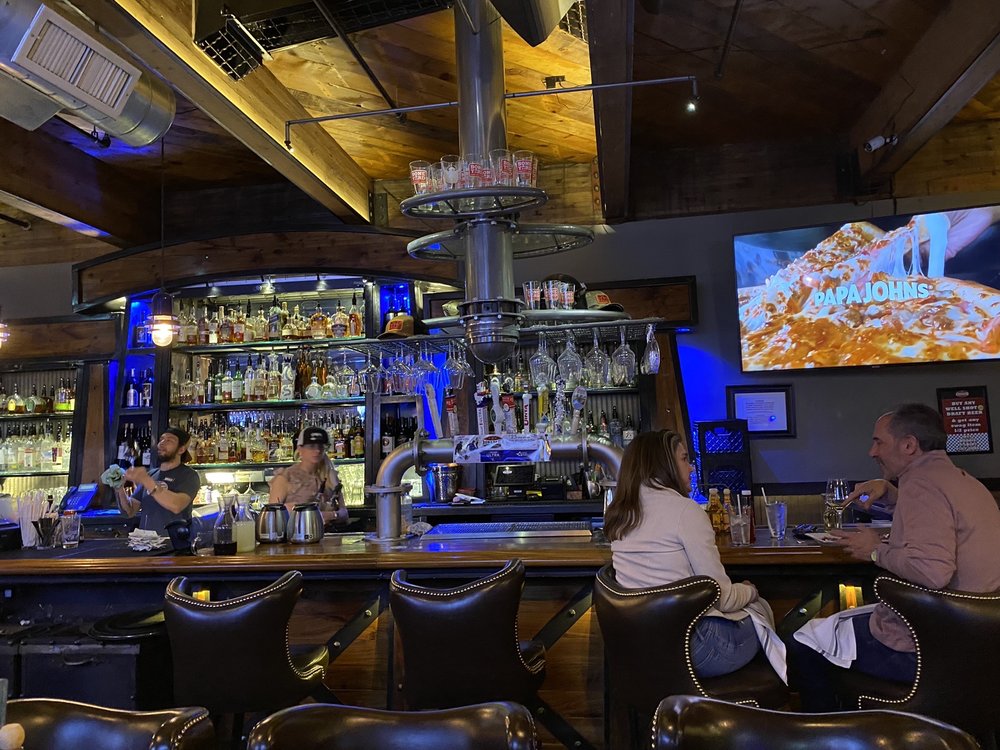 Boneyard Saloon & Kitchen