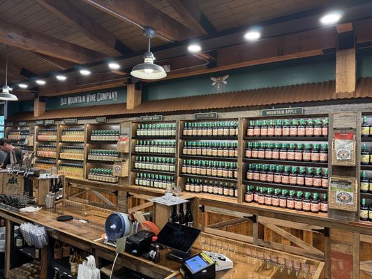 Old Mountain Wine Company by null