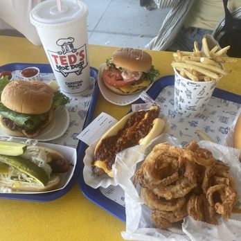 Ted's Hot Dogs - Cheese Burger, Onion Rings, chili cheese hot dogs, fries - Hot Dogs Near Me - Williamsville, New York