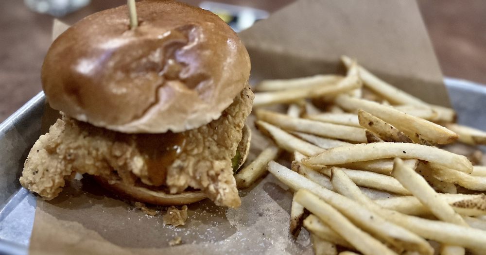 BUFFALO WILD WINGS Updated October 2024 76 Photos & 50 Reviews