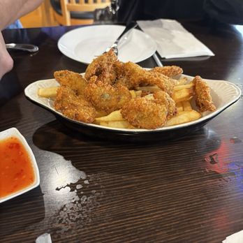 Lobster & Pho - fried oysters - Seafood Near Me - Independence, Ohio