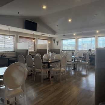 Flip’N Jacks - Seating area - Pancakes Near Me - Ames, Iowa