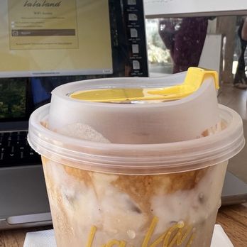 La La Land - Vanilla Einspanner with espresso and oat milk - Cafes Near Me - Los Angeles, California La La Land - Vanilla Einspanner with espresso and oat milk - Cafes Near Me - Los Angeles, California