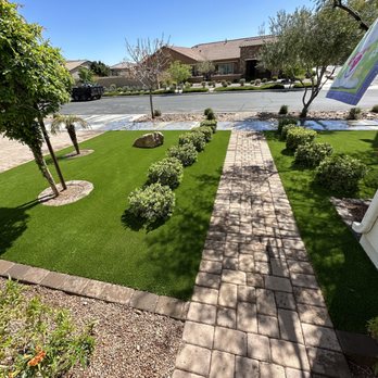 Arizona Artificial Lawns - SO refreshing seeing green out our front door. - Landscaping Near Me - Phoenix, Arizona Arizona Artificial Lawns - SO refreshing seeing green out our front door. - Landscaping Near Me - Phoenix, Arizona
