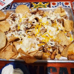 El Paso Mexican Grill - Yummy Chicken Nachos(Guac. Pico etc... on the side)