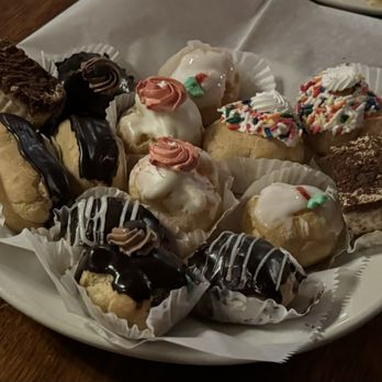 La Deliziosa - Bakeries Near Me - Poughkeepsie, New York