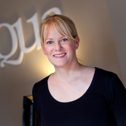 Aqua Boutique Beauty Salon - Sue-Ellen Savage- owner/therapist