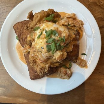 District All Day Delicious - Benedict - Coffee & Tea Near Me - New Orleans, Louisiana