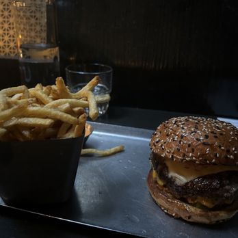 Gretel - Gretel Griddle Burger Fries - Cocktail Bars Near Me - Chicago, Illinois