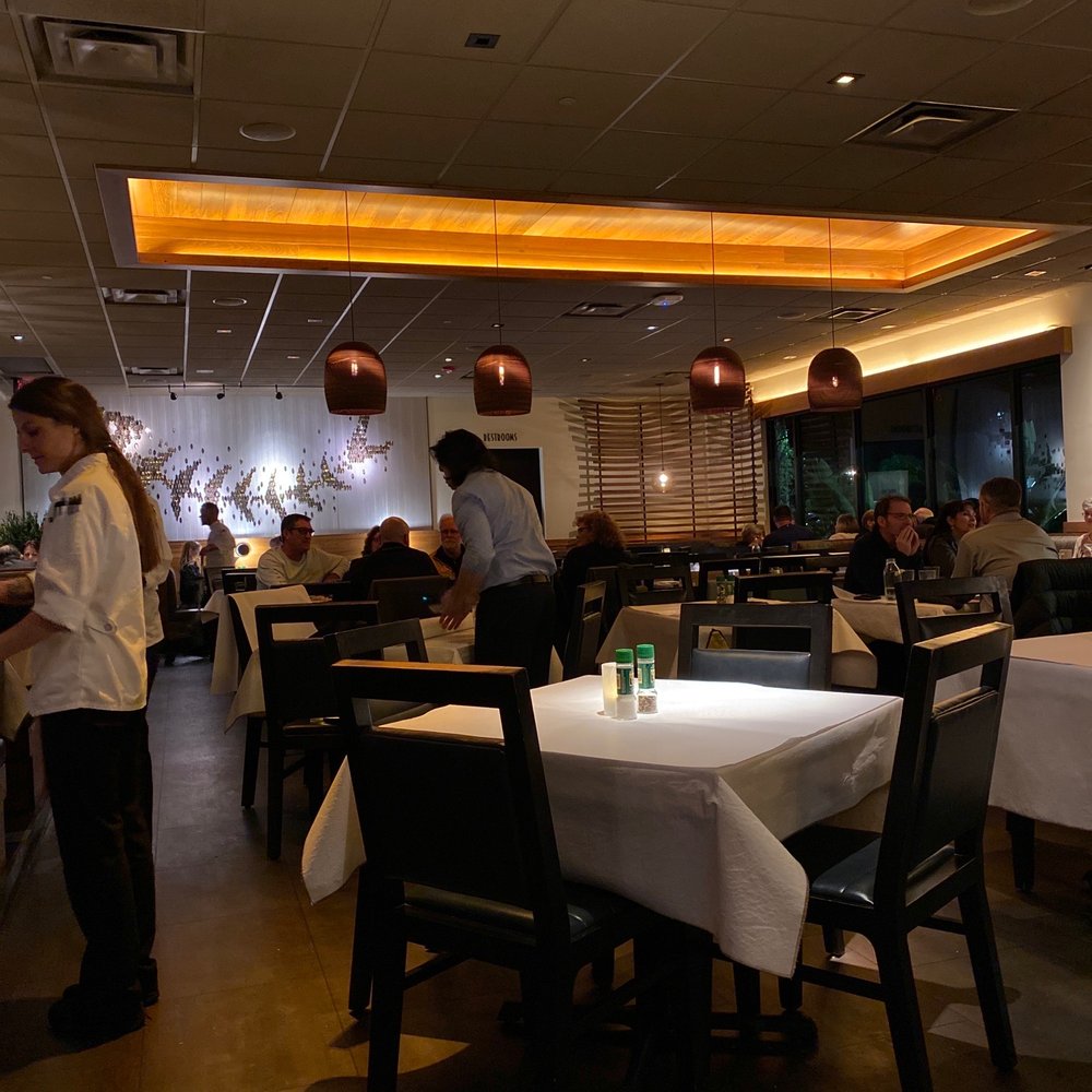 Bonefish Grill - Their dining room. - Seafood Near Me - Brooksville, Florida
