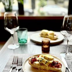 Amano Bistro - Dining room