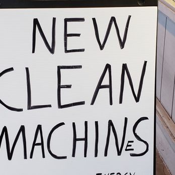 Iowa Coin laundry - Laundromat Near Me - Riverside, California