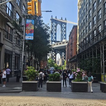 Dumbo - Landmarks & Historical Buildings Near Me