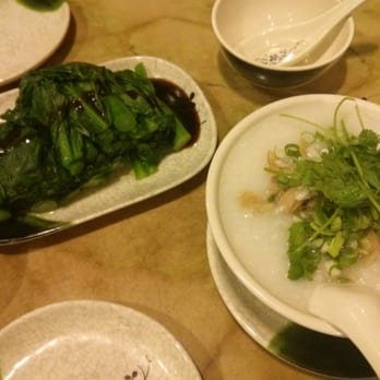 Mike's Noodle House - Chinese broccoli with oyster sauce and beef and pickle vegetables (6.55) - Cantonese Near Me - Seattle, Washington Mike's Noodle House - Chinese broccoli with oyster sauce and beef and pickle vegetables (6.55) - Cantonese Near Me - Seattle, Washington