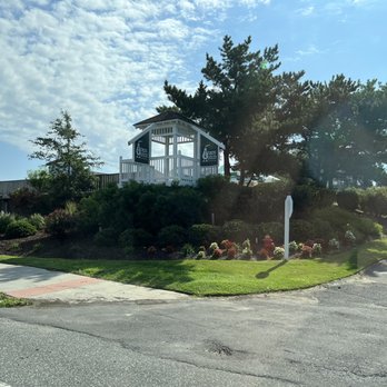Ships Watch Assoc - Main entrance to Ships Watch private community in Duck - Hotels Near Me - Kitty Hawk, North Carolina Ships Watch Assoc - Main entrance to Ships Watch private community in Duck - Hotels Near Me - Kitty Hawk, North Carolina