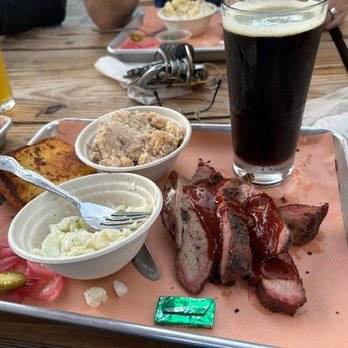 Canyons Barbeque - tri-tip, potato salad, cole slaw, corn bread and a Porter. - Barbeque Near Me - Castro Valley, California Canyons Barbeque - tri-tip, potato salad, cole slaw, corn bread and a Porter. - Barbeque Near Me - Castro Valley, California