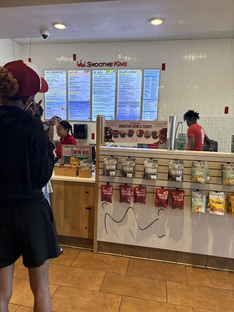 SMOOTHIE KING Updated September 2024 10 Photos 1415 GA20 W