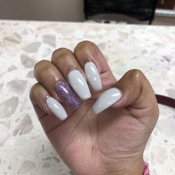 Green Leaf Nail Salon - Nail Salons Near Me - Brooklyn, New York