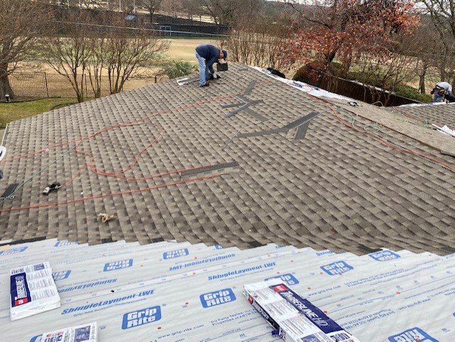 Slide of Mid-Cities Roofing