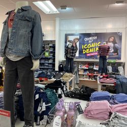 OshKosh B'gosh - Inside