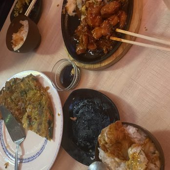 POCHA IS BACK - Seafood pancake, and chef's special chicken dish. - Pubs Near Me - Austin, Texas