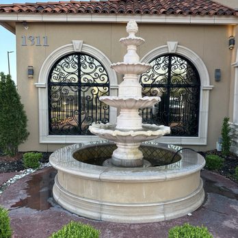 Casa Tequilla - Water fountain - Mexican Near Me - Broken Arrow, Oklahoma