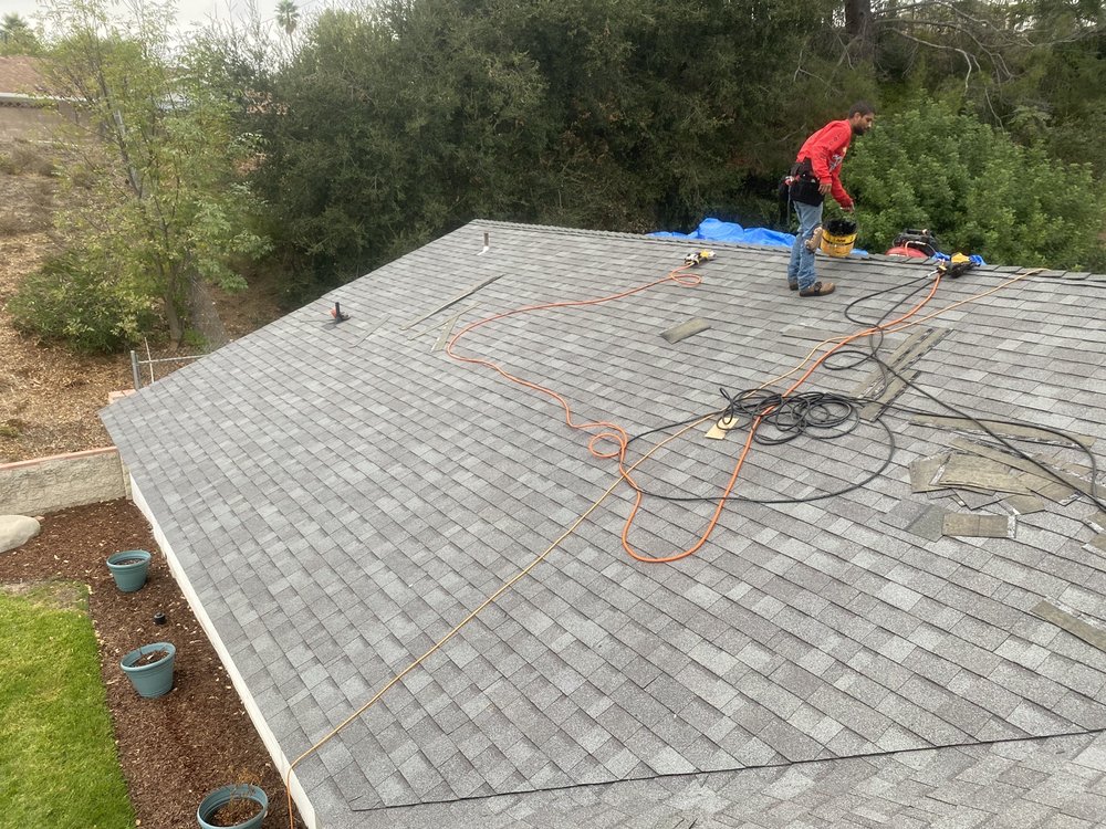 Slide of 2Gun Roofing & Waterproofing