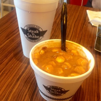 Steak ’n Shake - Chili (with added oyster crackers and shredded cheddar) - Burgers Near Me - San Antonio, Texas Steak ’n Shake - Chili (with added oyster crackers and shredded cheddar) - Burgers Near Me - San Antonio, Texas