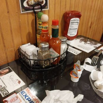 Lou's Diner - Accroumounts - Diners Near Me - Las Vegas, Nevada Lou's Diner - Accroumounts - Diners Near Me - Las Vegas, Nevada