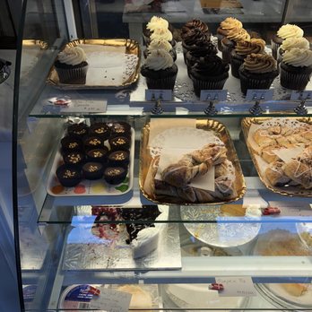 Vegan Danish Bakery - Bakeries Near Me - Vaughan, Ontario Vegan Danish Bakery - Bakeries Near Me - Vaughan, Ontario