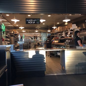 Shake Shack Boca Raton - Burgers Near Me - Boca Raton, Florida