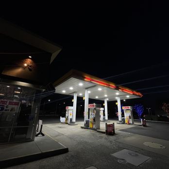 Shell - The Outside View - Gas Stations Near Me - Falls Church, Virginia Shell - The Outside View - Gas Stations Near Me - Falls Church, Virginia