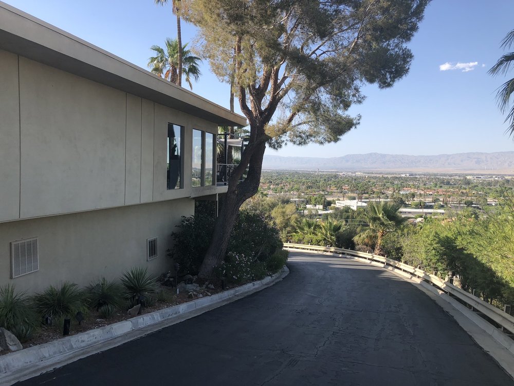 RANDLE’S WINDOW CLEANING Updated September 2024 53615 Ave Mendoza