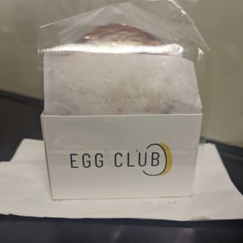 Egg Club Wellesley - Packaging - Breakfast & Brunch Near Me - Toronto, Ontario Egg Club Wellesley - Packaging - Breakfast & Brunch Near Me - Toronto, Ontario