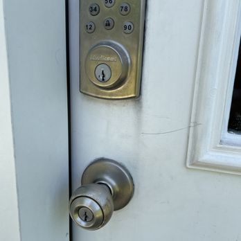 Lock Rescue - old one - Keys & Locksmiths Near Me