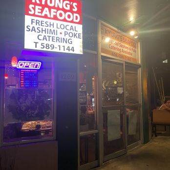Kyung's Seafood - Outside - Seafood Near Me - Honolulu, Hawaii Kyung's Seafood - Outside - Seafood Near Me - Honolulu, Hawaii