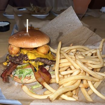 Buffalo Wild Wings - Cheese curd bacon burger - Chicken Wings Near Me - Plantation, Florida Buffalo Wild Wings - Cheese curd bacon burger - Chicken Wings Near Me - Plantation, Florida