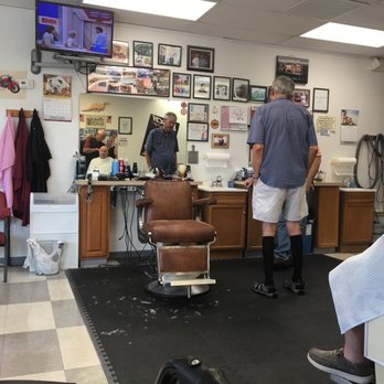 Head Shed - One of 3 chairs - Barbers Near Me - Spring Hill, Florida Head Shed - One of 3 chairs - Barbers Near Me - Spring Hill, Florida