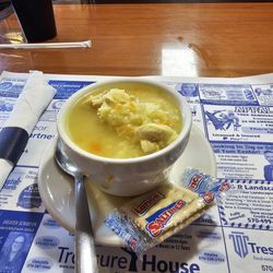Boulevard Diner - Chicken rice soup